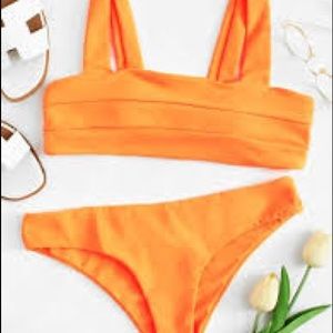 🆕✔️ 2 piece Bikini 🧡🧨